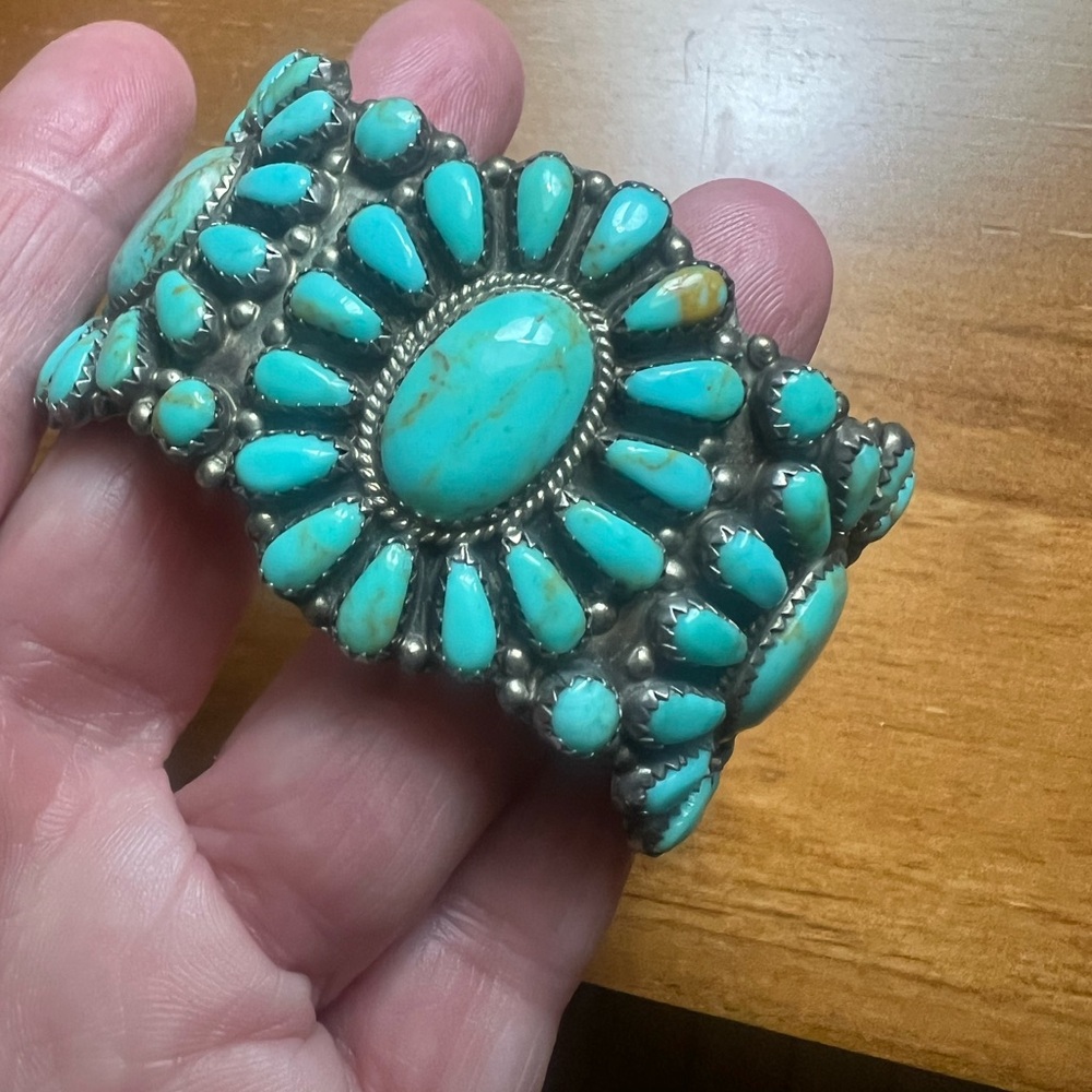 Navajo Turquoise Blossom Sterling Silver Cuff Bracelet Larry Moses Begay 30 gr